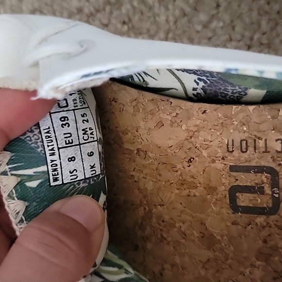 Hey Dude White Wendy Naturals Boho Style - Picture 5 of 6